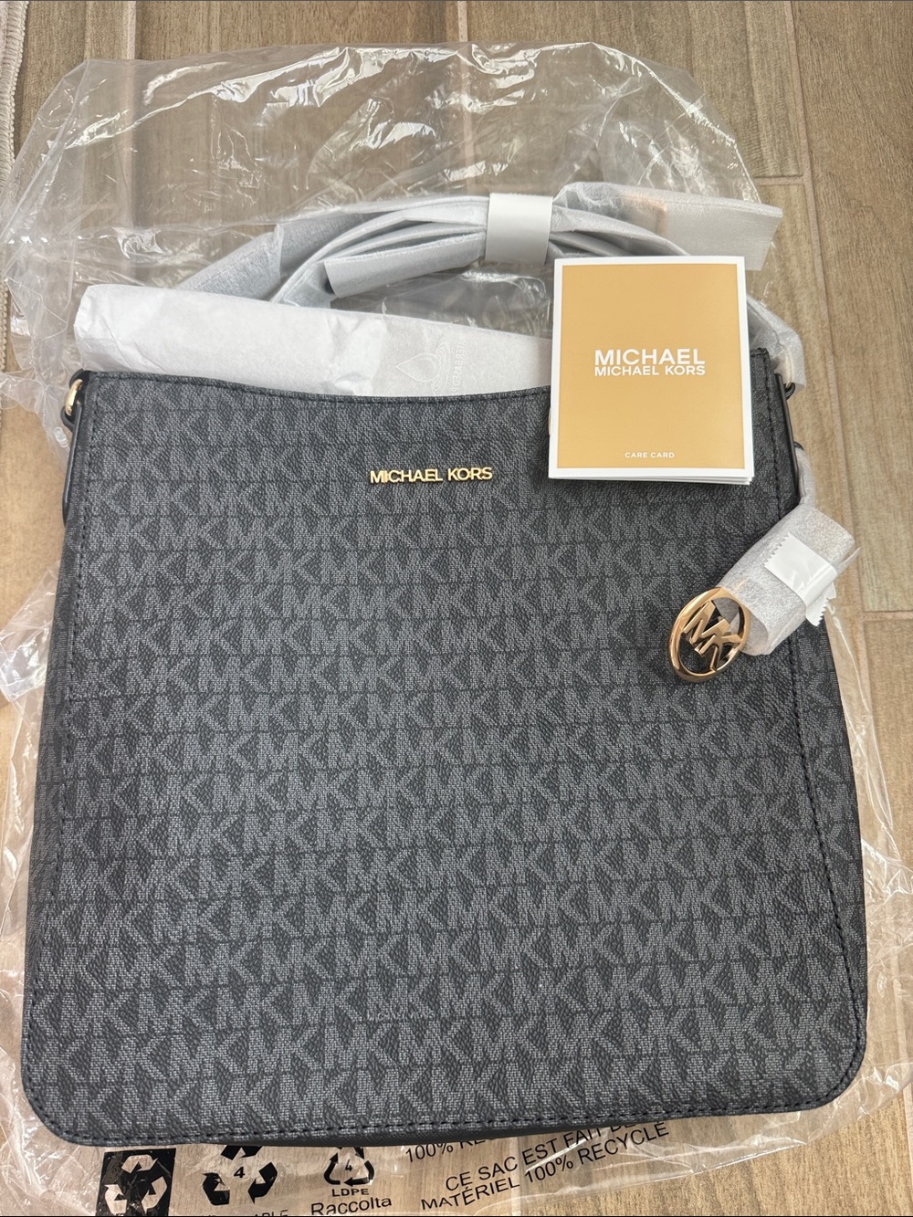 Michael Kors Black/Gray Signature Crossbody Shoulder Bag